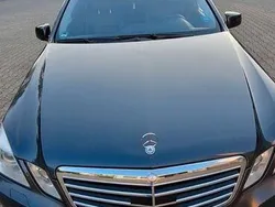 Grau Gebraucht 2010 Mercedes E350 Avantgarde Kombi | 9.550 € (Fairer Preis)