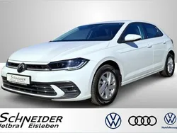 Weiß Gebraucht 2022 VW Polo Style Limousine | 15.930 € (Guter Preis)