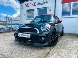 Midnight black metallic Gebraucht 2012 Mini John Cooper Works Kleinwagen | 12.990 € (Fairer Preis)