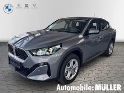Grau Gebraucht 2024 BMW X2 Performance SUV | 39.850 € (Guter Preis)