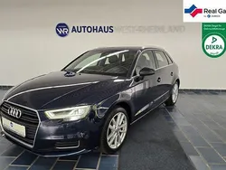 Blau Gebraucht 2017 Audi A3 Sportback Design Limousine | 17.690 € (Fairer Preis)