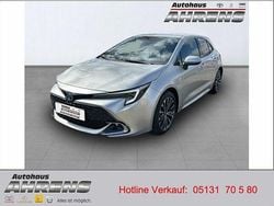 Cosmicsilber metallic Gebraucht 2024 Toyota Corolla Team Limousine | 29.800 € (Fairer Preis)