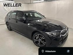 Saphirschwarz (schwarz) Gebraucht 2025 BMW 330 M Sport Kombi | 37.900 € (Superpreis)