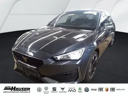 Grau Gebraucht 2024 Cupra Leon Limousine | 31.285 € (Fairer Preis)