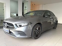 Grau Gebraucht 2020 Mercedes A250 AMG Limousine | 25.980 € (Fairer Preis)