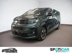 Merkur grau Gebraucht 2024 Opel Zafira Life Van | 33.890 €