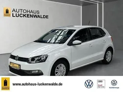 Weiß Gebraucht 2015 VW Polo Trendline Kleinwagen | 7.333 € (Guter Preis)