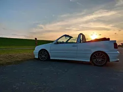 Weiß Gebraucht 1994 VW Golf Cabriolet Cabrio | 12.950 €