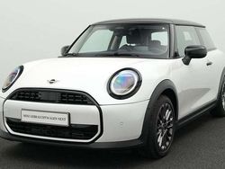 Weiß Gebraucht 2024 Mini Cooper Classic Kleinwagen | 24.113 € (Guter Preis)