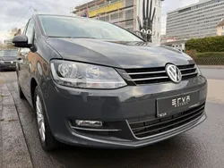 Grau Gebraucht 2020 VW Sharan Highline Van / Kleinbus | 33.950 € (Etwas zu teuer)