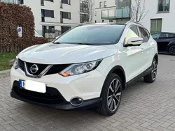 Weiß Gebraucht 2015 Nissan Qashqai 360º SUV | 9.990 € (Fairer Preis)