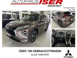 Blau (laserblau) Gebraucht 2024 Mitsubishi Eclipse Cross Select SUV | 34.490 € (Teuer)
