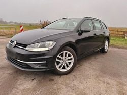 Schwarz Gebraucht 2018 VW Golf VII Kombi | 11.990 € (Guter Preis)
