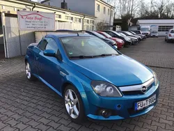 Blau Gebraucht 2005 Opel Tigra Enjoy Cabrio | 1.490 € (Fairer Preis)