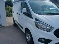 Weiß Gebraucht 2018 Ford Transit Custom Van / Kleinbus | 20.000 € (Superpreis)