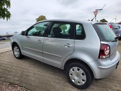 Grau Gebraucht 2006 VW Polo Comfortline Kleinwagen | 3.850 € (Teuer)