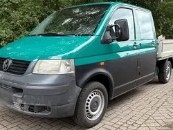 Grün Gebraucht 2005 VW T5 Van | 6.300 € (Teuer)