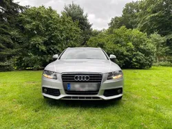 Silber Gebraucht 2009 Audi A4 Ambition Kombi | 5.600 € (Guter Preis)