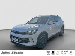 Pure white (weiß) Gebraucht 2025 VW Tiguan Elegance SUV | 40.490 € (Etwas zu teuer)