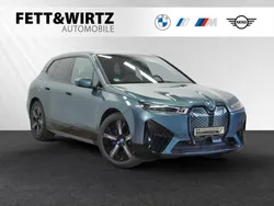 Blau Gebraucht 2024 BMW iX Sport Line SUV | 75.990 € (Fairer Preis)