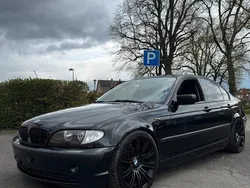 Schwarz Gebraucht 2003 BMW 320 M Sport Limousine | 6.500 €