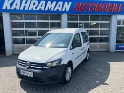 Weiß Gebraucht 2016 VW Caddy Van / Kleinbus | 13.599 € (Guter Preis)