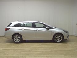 Silber Gebraucht 2021 Opel Astra Elegance Kombi | 9.980 € (Superpreis)