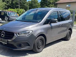 Grau Gebraucht 2022 Mercedes Citan 110 Kombi | 13.900 € (Guter Preis)