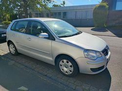 Silber Gebraucht 2009 VW Polo Limousine | 1.300 € (Guter Preis)