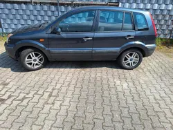 Grau Gebraucht 2009 Ford Fusion Kleinwagen | 1.650 € (Fairer Preis)