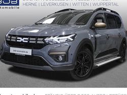 Schiefergrau Gebraucht 2023 Dacia Jogger Extreme Van / Kleinbus | 23.870 € (Etwas zu teuer)