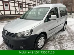 Silber Gebraucht 2011 VW Caddy Trendline Van / Kleinbus | 5.990 € (Etwas zu teuer)