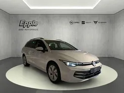 Weiss Neu 2025 VW Golf VIII Style Kombi | 30.890 € (Superpreis)