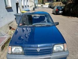 Blau Gebraucht 1988 Opel Ascona Limousine | 1.550 €