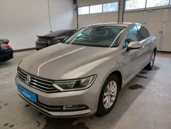 Silber Gebraucht 2017 VW Passat Comfortline Limousine | 13.490 € (Guter Preis)