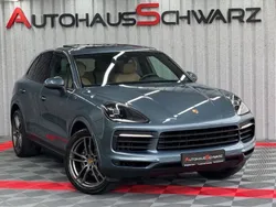 Blau Gebraucht 2018 Porsche Cayenne SUV | 45.990 € (Fairer Preis)
