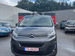 Grau Gebraucht 2021 Citroën Spacetourer Feel Van | 23.900 € (Guter Preis)