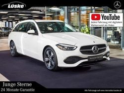 Weiß Gebraucht 2024 Mercedes C200 Avantgarde Limousine | 37.900 € (Guter Preis)