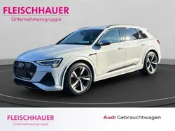 Weiss Gebraucht 2021 Audi e-tron Comfort SUV | 44.490 € (Fairer Preis)