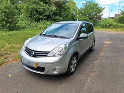 Grau Gebraucht 2010 Nissan Note Acenta Van / Kleinbus | 4.399 € (Etwas zu teuer)