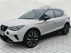 Candy weiss / dach schwarz Neu 2025 Seat Arona FR SUV | 30.700 € (Etwas zu teuer)
