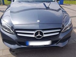 Grau Gebraucht 2015 Mercedes 220 Kombi | 8.750 €