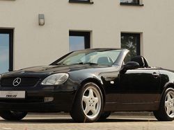 Schwarz Gebraucht 1999 Mercedes SLK230 AMG Cabrio | 8.900 € (Teuer)