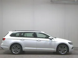 Weiss Gebraucht 2021 VW Passat Business Kombi | 16.480 € (Superpreis)