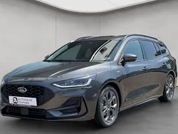 Grau Neu 2025 Ford Focus ST-Line X Kombi | 30.550 € (Fairer Preis)