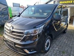Schwarz Gebraucht 2023 Renault Trafic Komfort Van / Kleinbus | 25.990 € (Guter Preis)