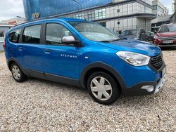 Blau Gebraucht 2020 Dacia Lodgy Stepway Van / Kleinbus | 13.999 € (Fairer Preis)