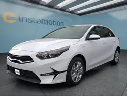 Weiß Gebraucht 2025 Kia Ceed Vision Kleinwagen | 24.599 € (Guter Preis)