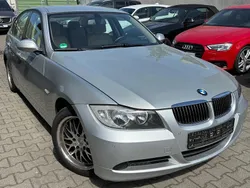 Silber Gebraucht 2006 BMW 318 Limousine | 2.950 € (Superpreis)