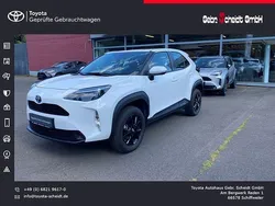 Schneeweiß Gebraucht 2023 Toyota Yaris Hybrid Business Edition | 24.880 € (Fairer Preis)